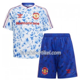 Manchester United Human Race Kinder Trikotsatz 2020/21 Kurzarm (+ Kurze Hosen)